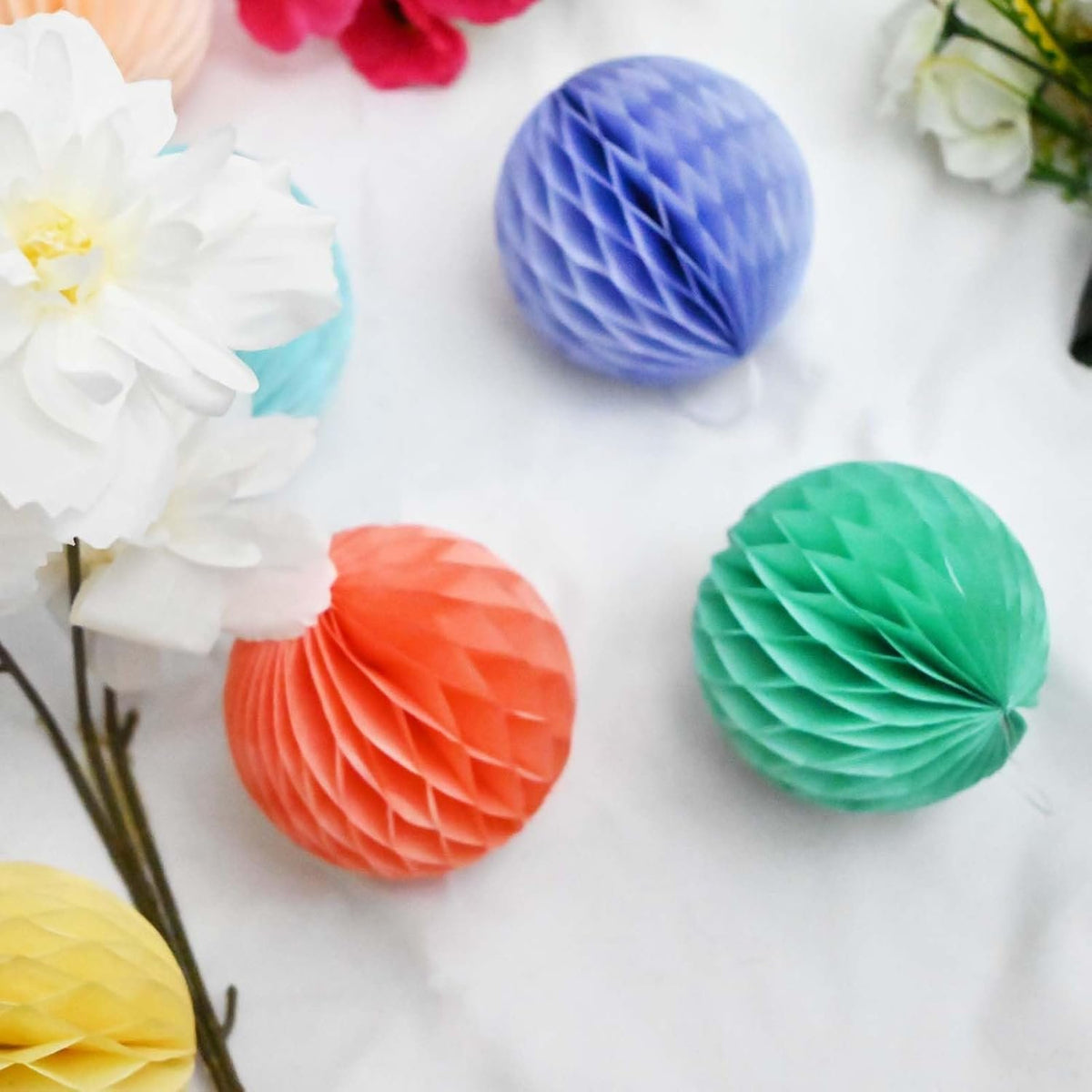 Bonner Harvest Decor Mini Honeycomb Ball Set additional product photo